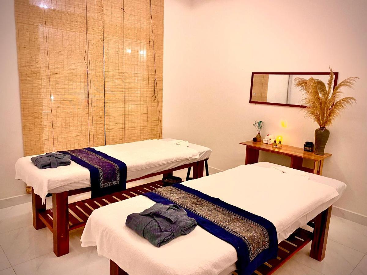 Herbs Spa & Hotel Grand World ฟู้โกว๊ก ภายนอก รูปภาพ