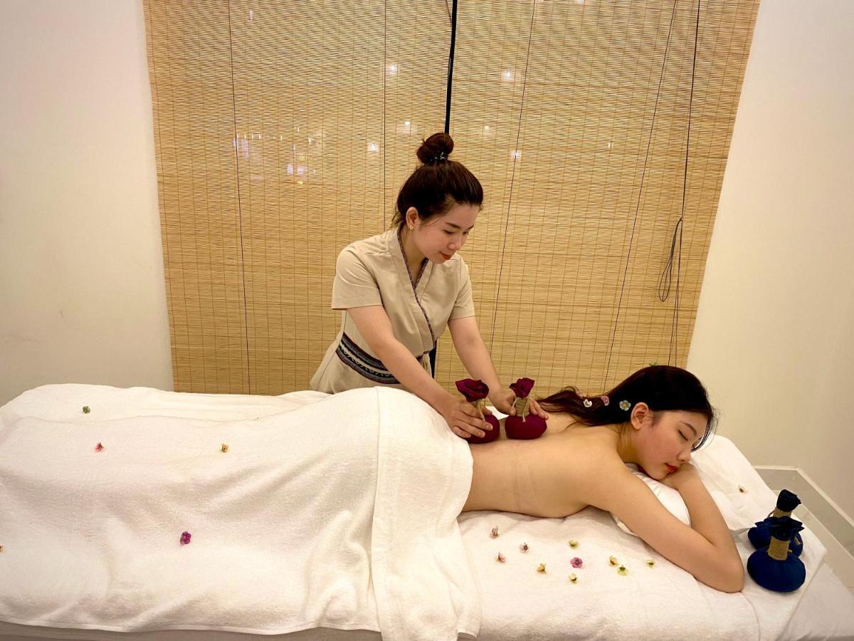 Herbs Spa & Hotel Grand World ฟู้โกว๊ก ภายนอก รูปภาพ